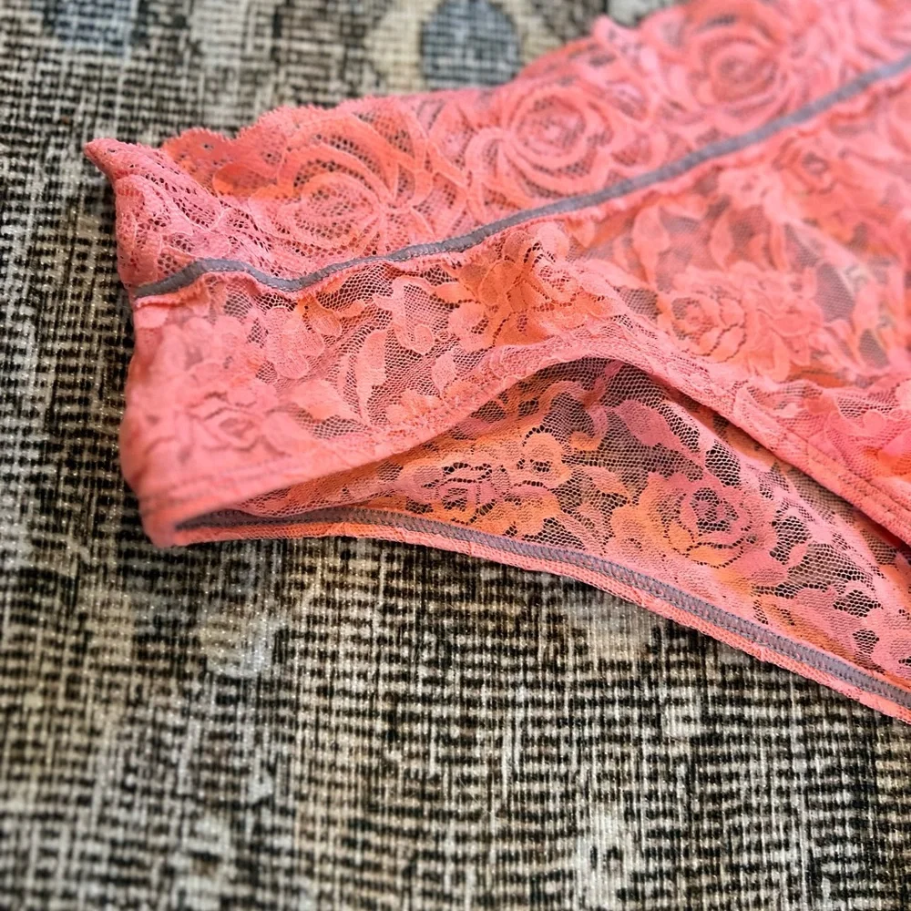 NWOT Lace Underwear Small